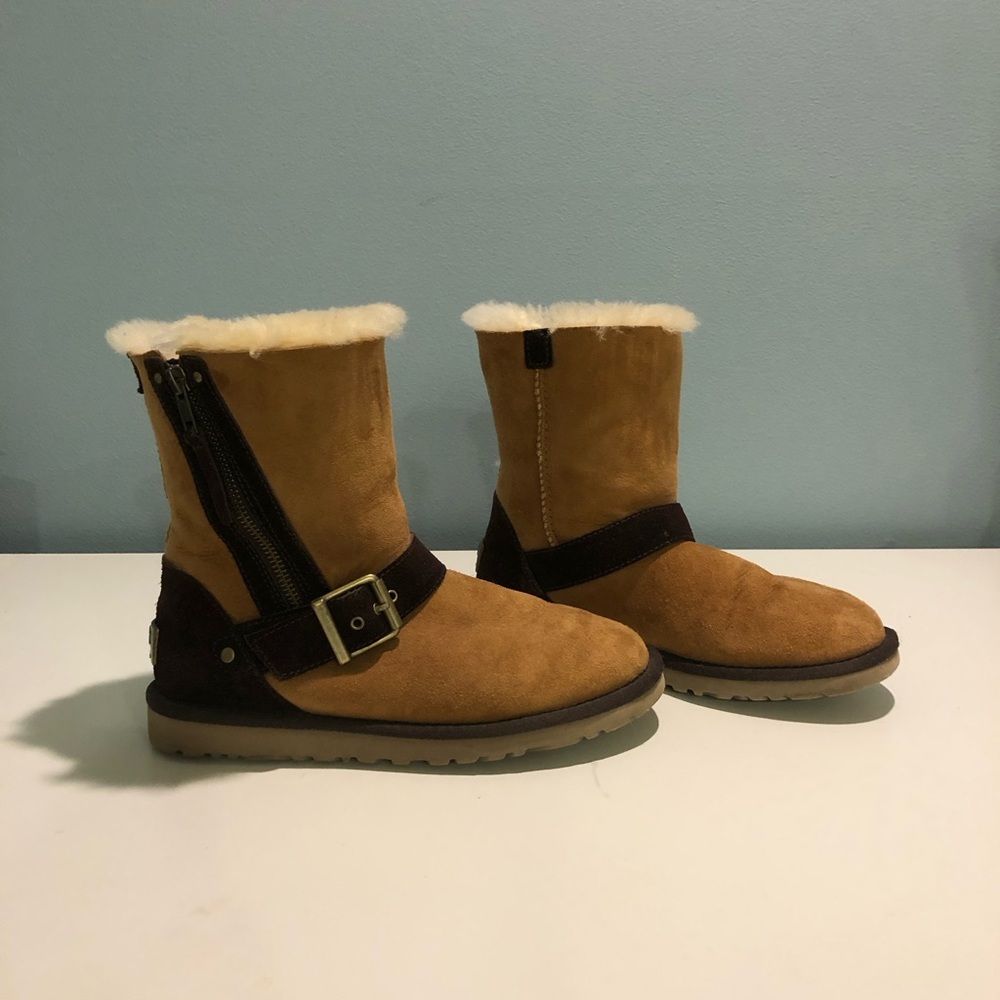 Vintage Classic Ugg Boots Size 5